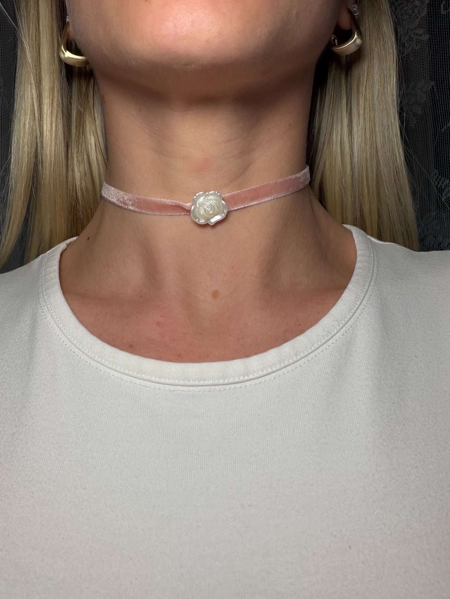 Choker Rosa con fiore