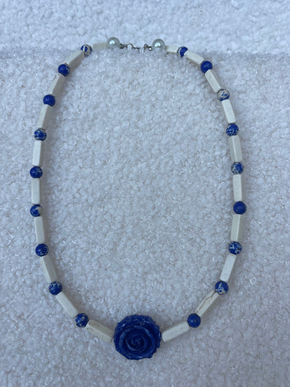Collana ROSA BLU