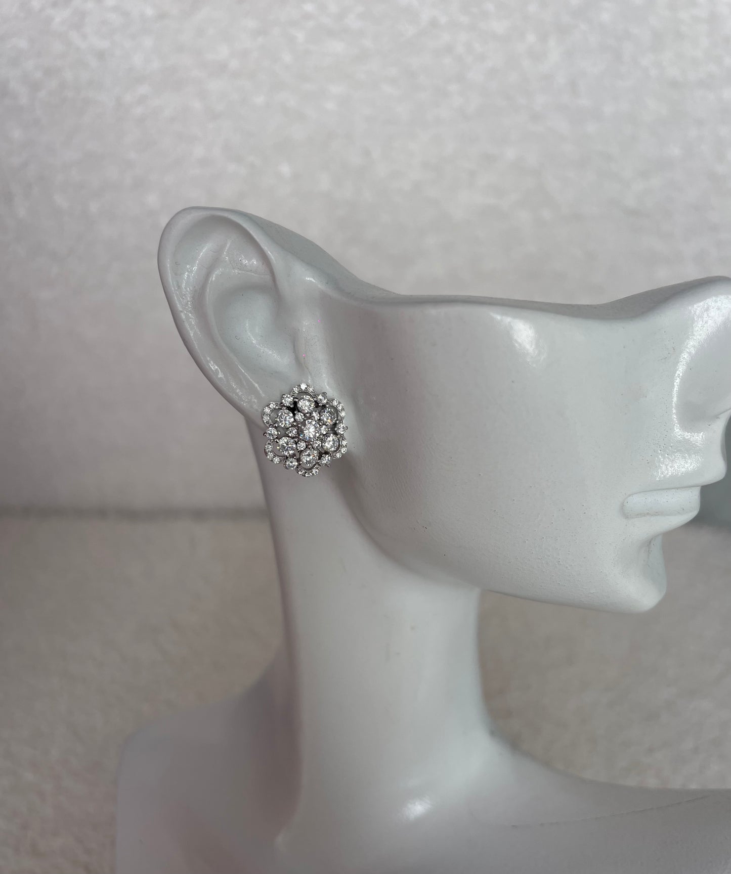 FLOWER silver