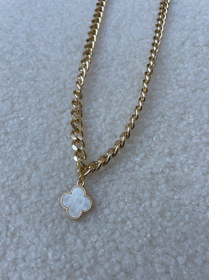 Collana ARIAFINA