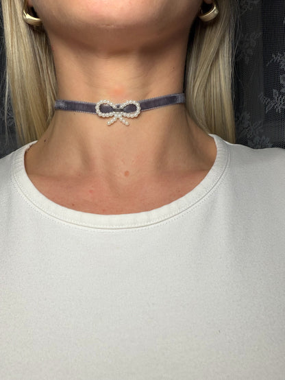 Choker Grigio con fiocco